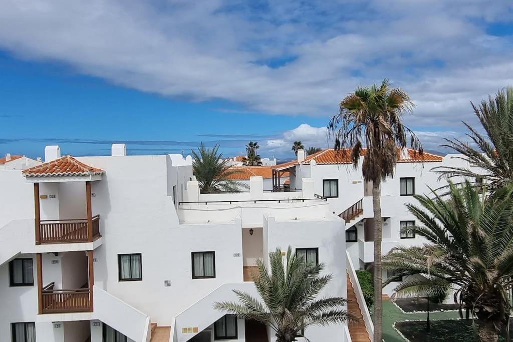 Gilda: Beautiful Spacious Apartment. Seaview From Rooftop Terrace Corralejo Bagian luar foto